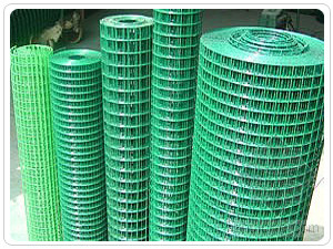 el PVC verde de 60*80m m cubrió el alambre soldado con autógena Mesh For Construction no que aherrumbraba